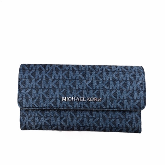 Michael Kors Handbags - MICHAEL KORS JET SET LARGE TRIFOLD WALLET